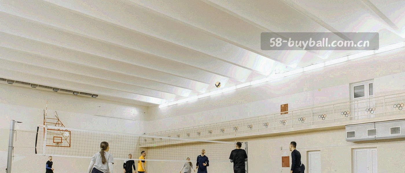 并排数据对照网格与草绿到柠檬黄渐变成长色带的抽象图